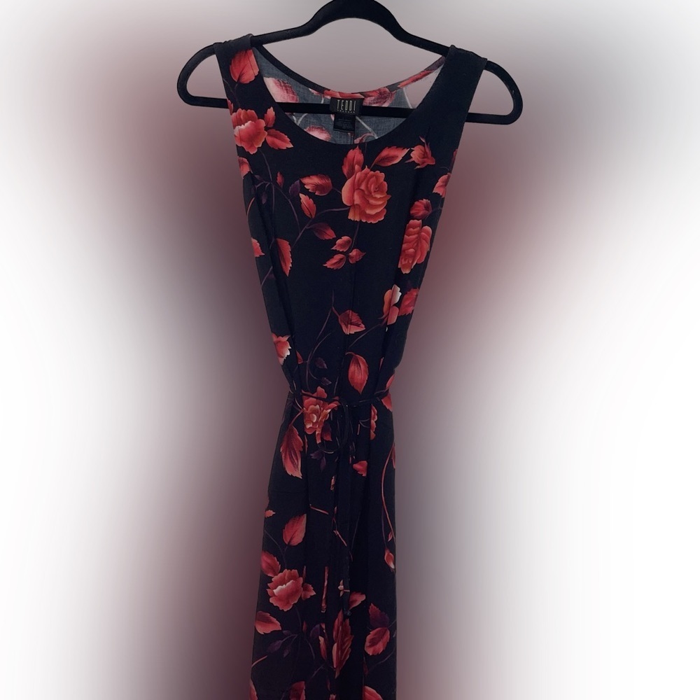 TEDDI Dresses Size 10 BLACK with Red Floral pattern Preloved - Picture 1 of 7